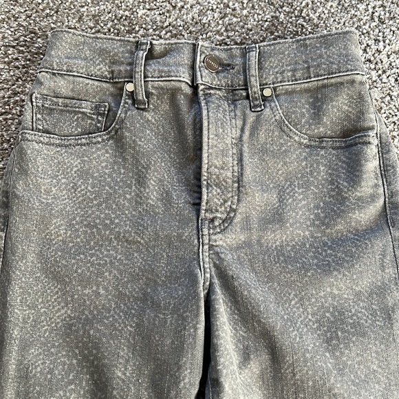 Express Jeans - Picture 4 of 8